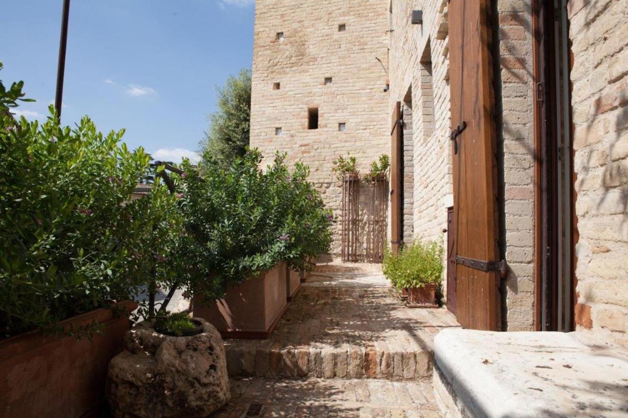Marcheamore - Torre Da Bora, Luxury Medieval Tower Magliano di Tenna 外观 照片